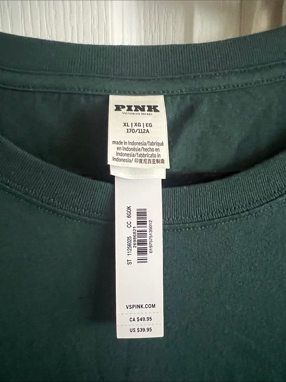 PINK Victoria's Secret Long-Sleeve Tees in Dark Green & Cream - Picture 2 of 7